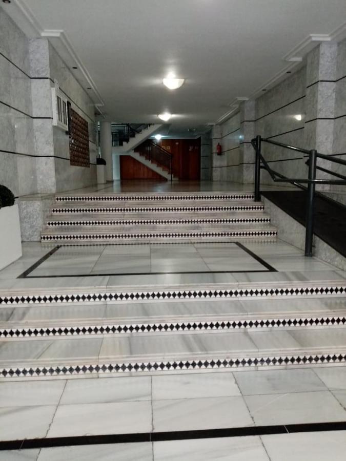 Apartamento Con Buena Vista Apartment Torrevieja Luaran gambar