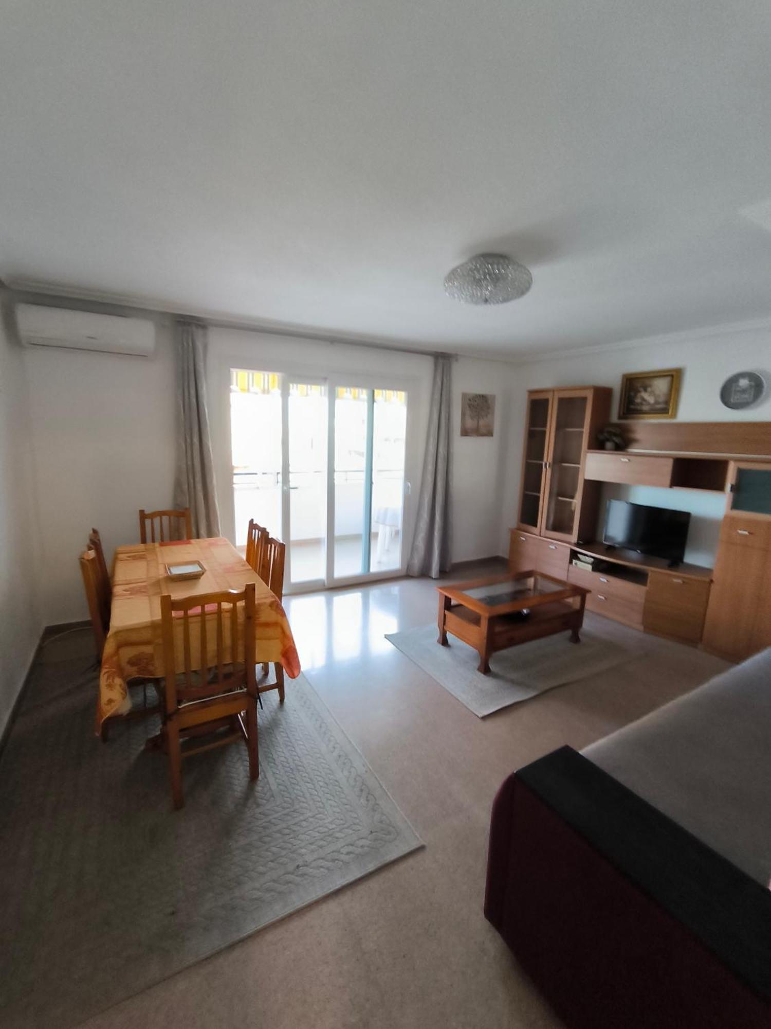 Apartamento Con Buena Vista Apartment Torrevieja Luaran gambar